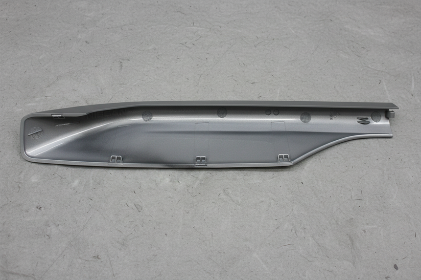 2014-2020 Nissan Rogue OEM Roof Rack Rail Rear Driver Side End Cap Sunroof US