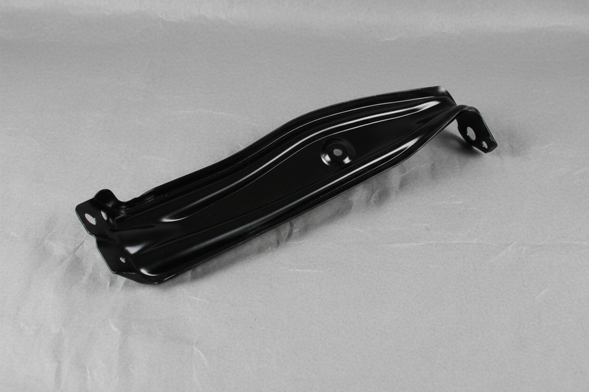 2013-2023 Nissan Altima Maxima Passenger Side Front Fender Stay OEM