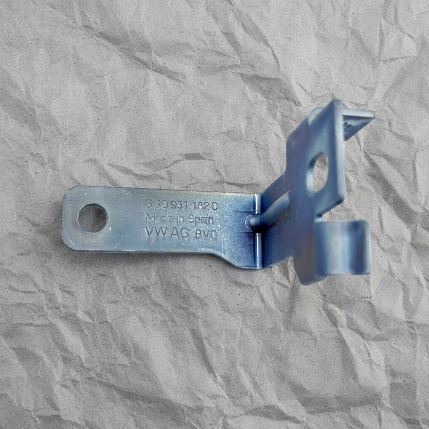 2019-20 Volkswagen Arteon OEM Low Note Horn Mount Bracket