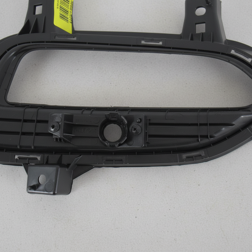 2019-2020 Kia Sorento Genuine OEM Passenger Side Rear Hole Cover - Middle Macro 2