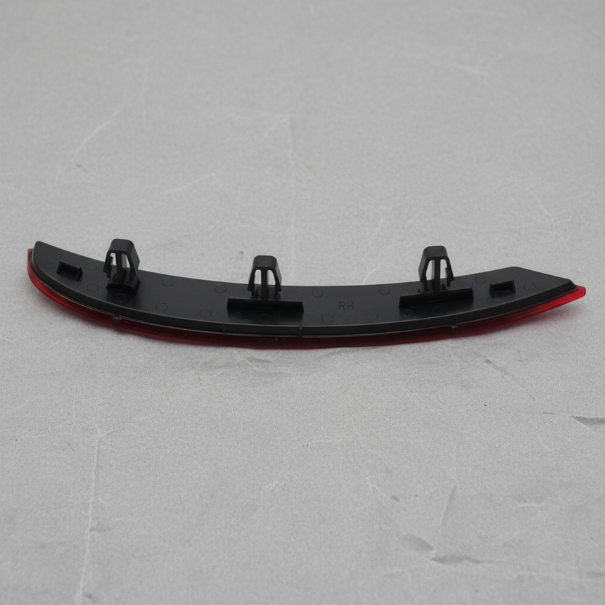 2022-2025 Volkswagen Jetta OEM Passenger Side Rear Bumper Reflector