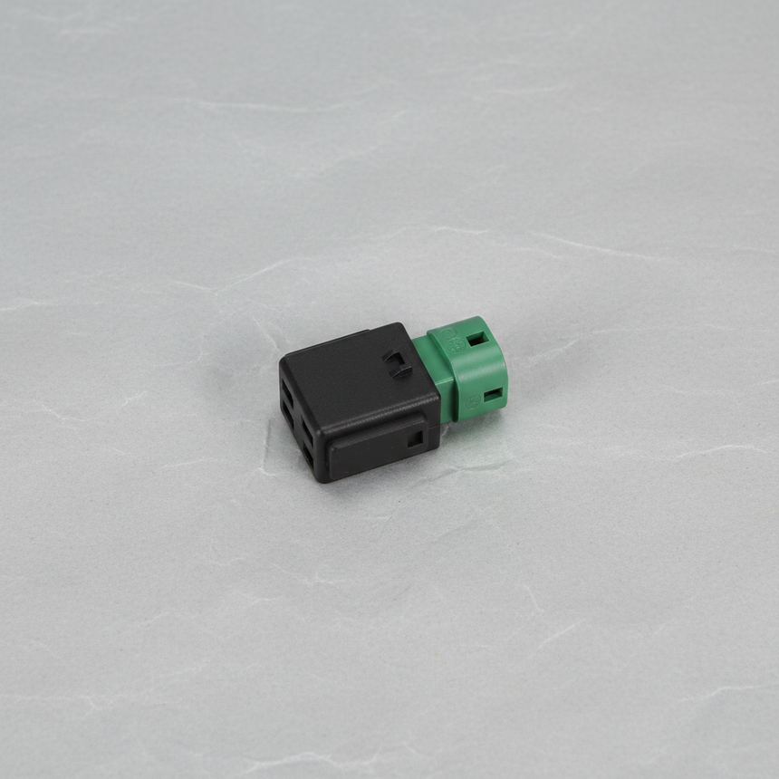 2018-2025 Audi Q5 SQ5 Front USB Charging Port Connector Jack Genuine OEM - Full View