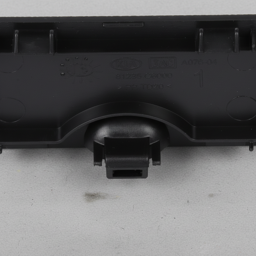 Kia Sorento Tail Gate Handle Cover Middle Detail 2