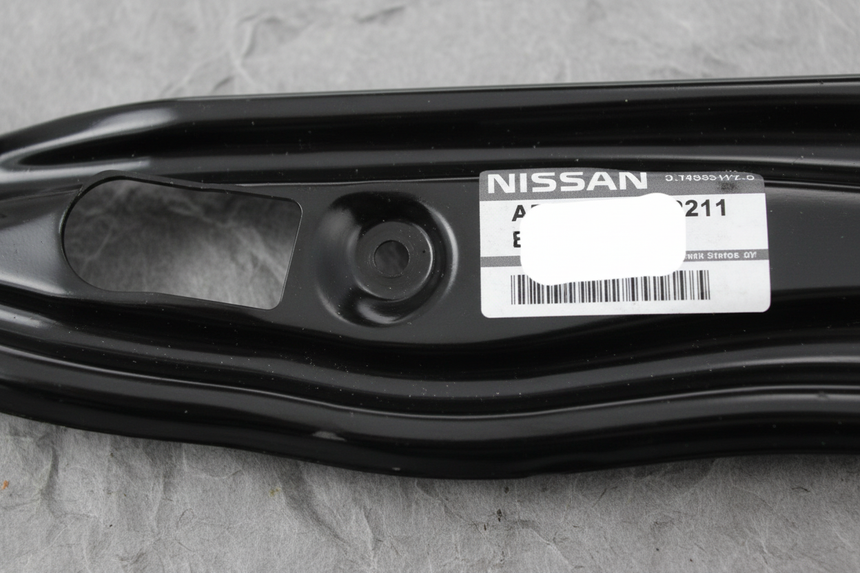 2013-2023 Nissan Altima Maxima Passenger Side Front Fender Stay OEM