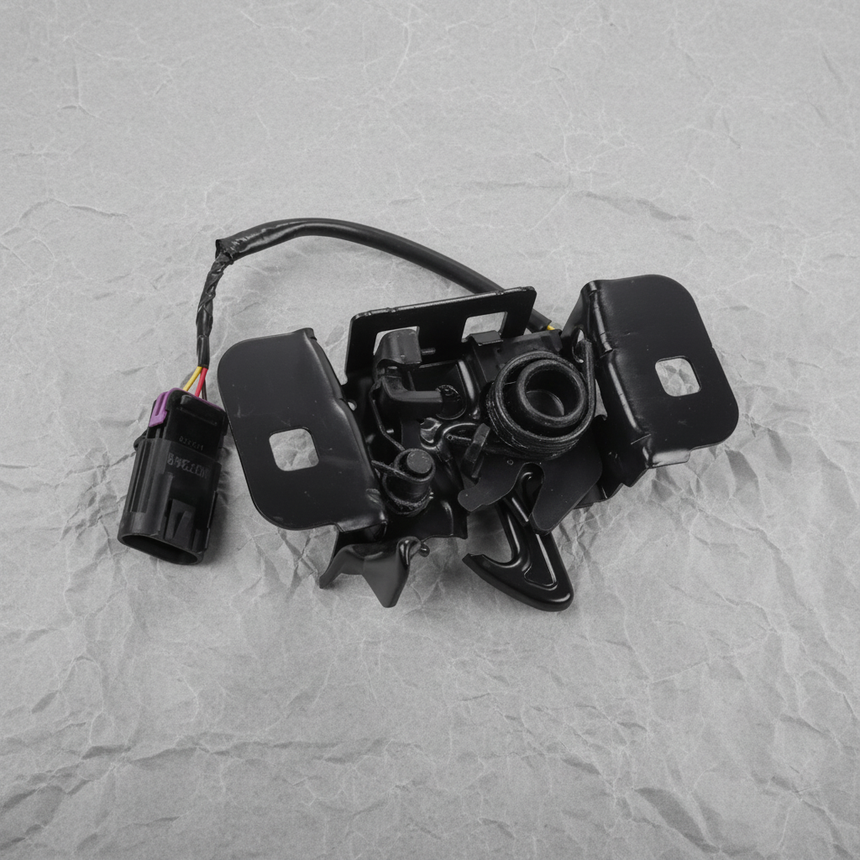 2018-2020 Buick Regal Sportback TourX Hood Primary Secondary Latch - Full View