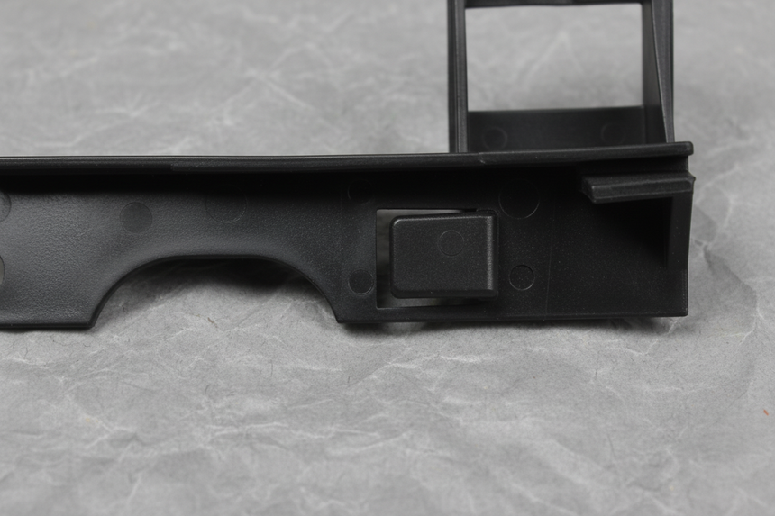 2019-2022 Chevrolet Blazer Passenger Front Bumper Fascia Center Support OEM