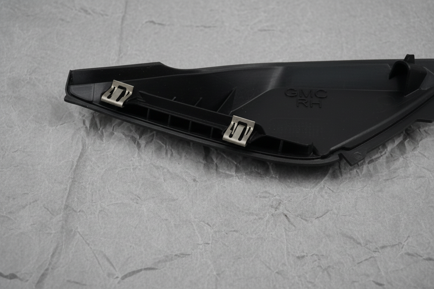 2015-2020 Yukon OEM Passenger Side Air Inlet Grille Panel Black