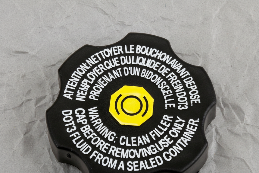 2016-2023 Cadillac CT4 Buick Encore GX Corvette Malibu OEM Brake Master Cylinder Reservoir Cap