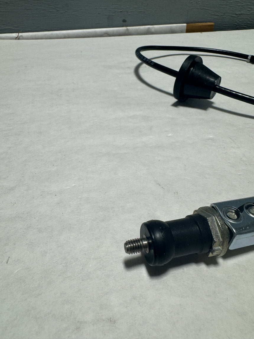 2015-2025 Express or Savana Radio Antenna Cable With Bracket OEM new