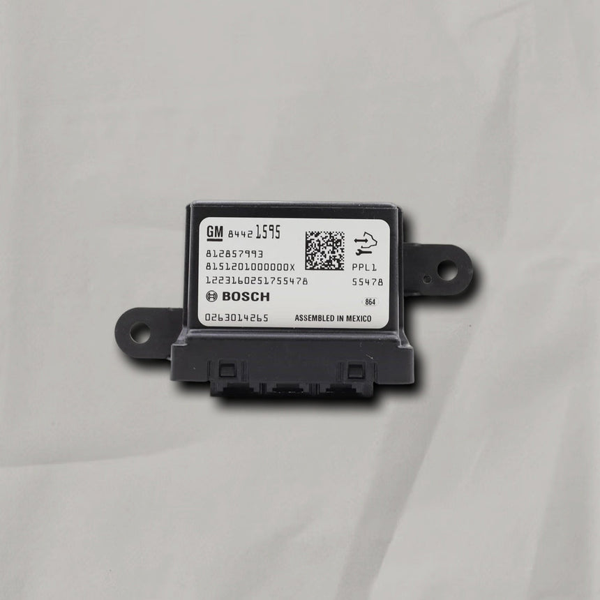 2019-2023 Chevrolet Silverado GMC Sierra Rear Parking Assist Module OEM
