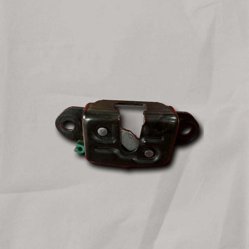 2022-25 Nissan Frontier Driver Side Tailgate Latch Rod OEM