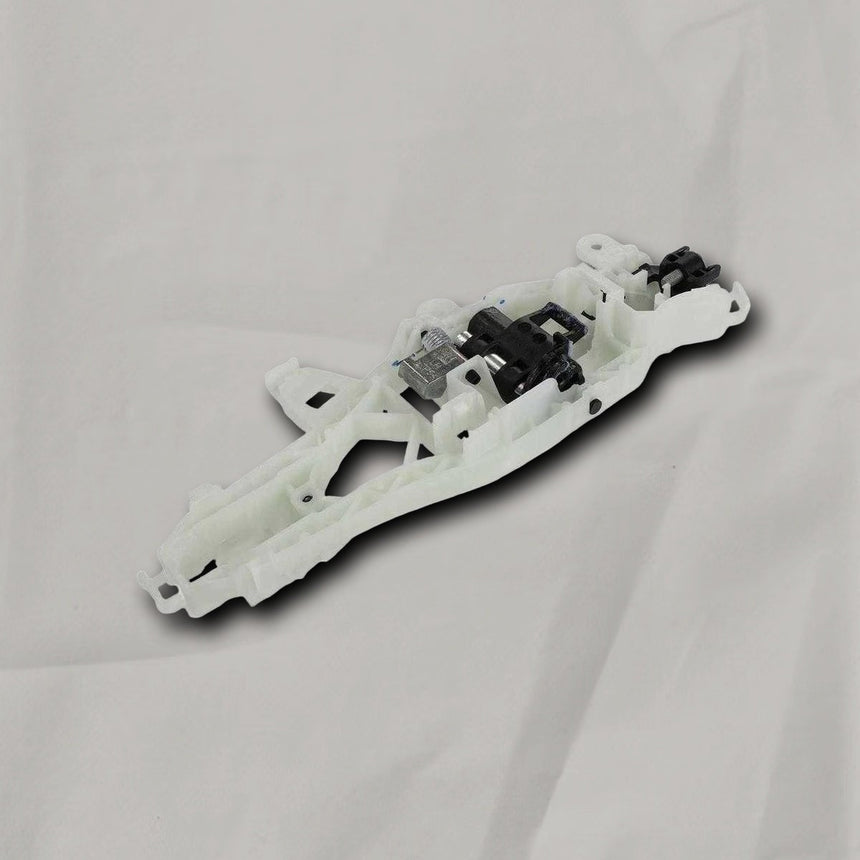 2025-2026 Buick Envista Chevrolet Trax Driver Side Door Handle Bracket OEM
