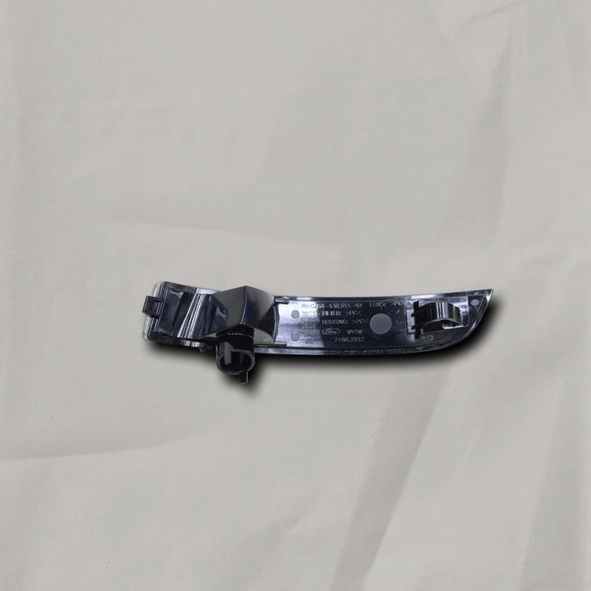2018-2022 Ford EcoSport Passenger Side Door Mirror Turn Signal Lamp OEM