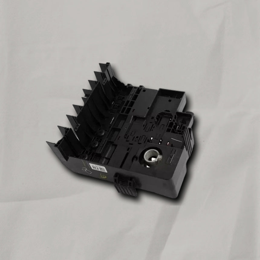 2019-2025 Silverado Sierra w/Aux Battery Junction Block OEM