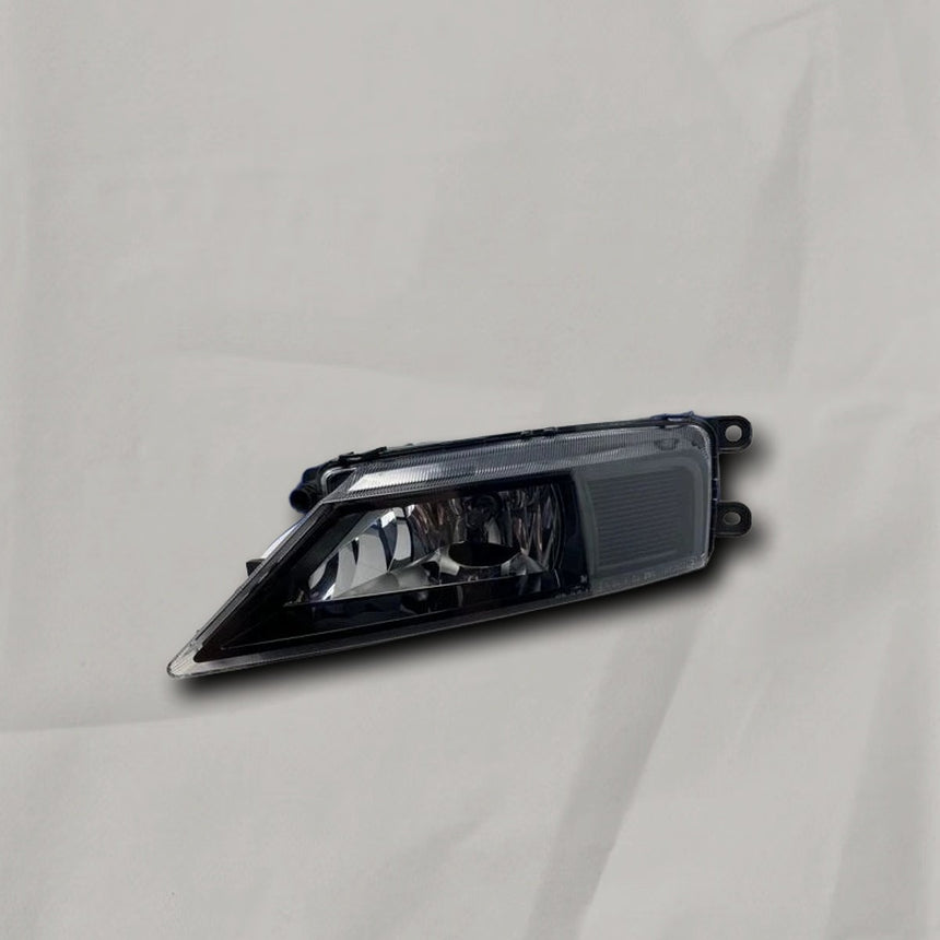 2020-2024 VW Tiguan Passenger Side Halogen Fog Lamp Assembly OEM