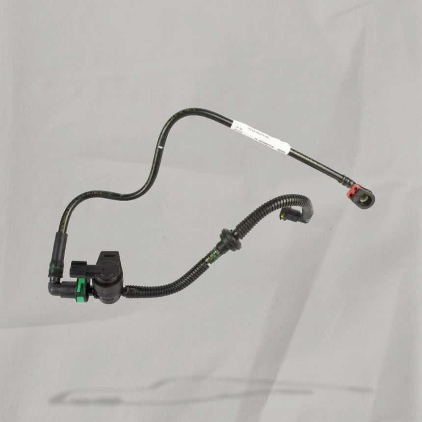 2015-2019 Lincoln MKT 3.5L V6 Engine Bay Hose Connecting OEM