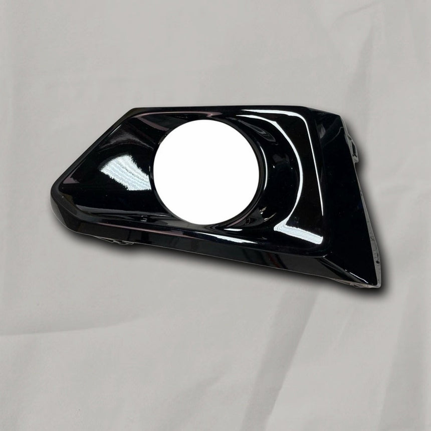 2019-2022 Nissan Altima Driver Side Fog Lamp Bezel OEM