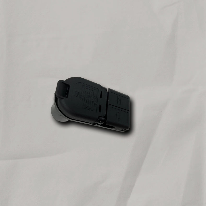 2021-2025 Silverado Sierra Trailer Receptacle w Trailer View OEM