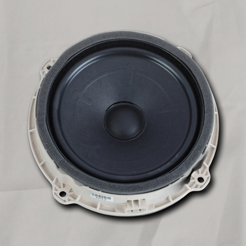 2022-2025 Kia Telluride Rr Dr Pass Speaker w/o Harman-Kardon OEM