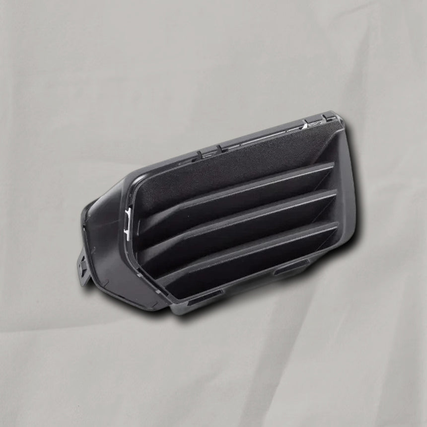 2021-2022 Chevy Colorado Pass Side Fr Fog Lamp Opening Cover w/o ZR2 OEM