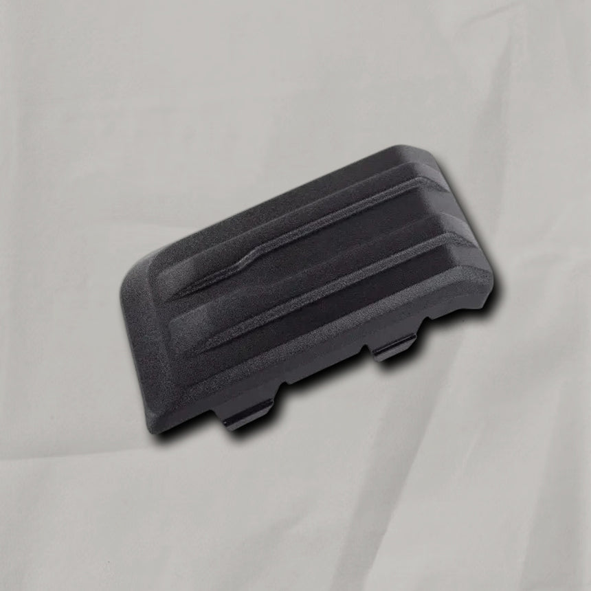 2022-2025 GMC Sierra 1500 Pass Fr Fog Lamp Opening Cover w/o Fog Lamps OEM