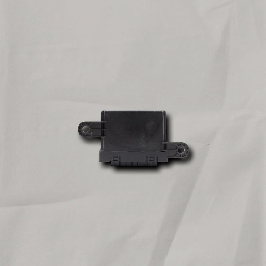 2019-2023 Chevrolet Silverado GMC Sierra Rear Parking Assist Module OEM