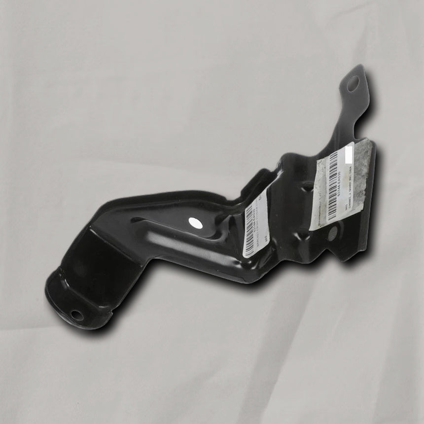 05-21 Nissan Frontier Pathfinder Pass Side Fender Bracket OEM