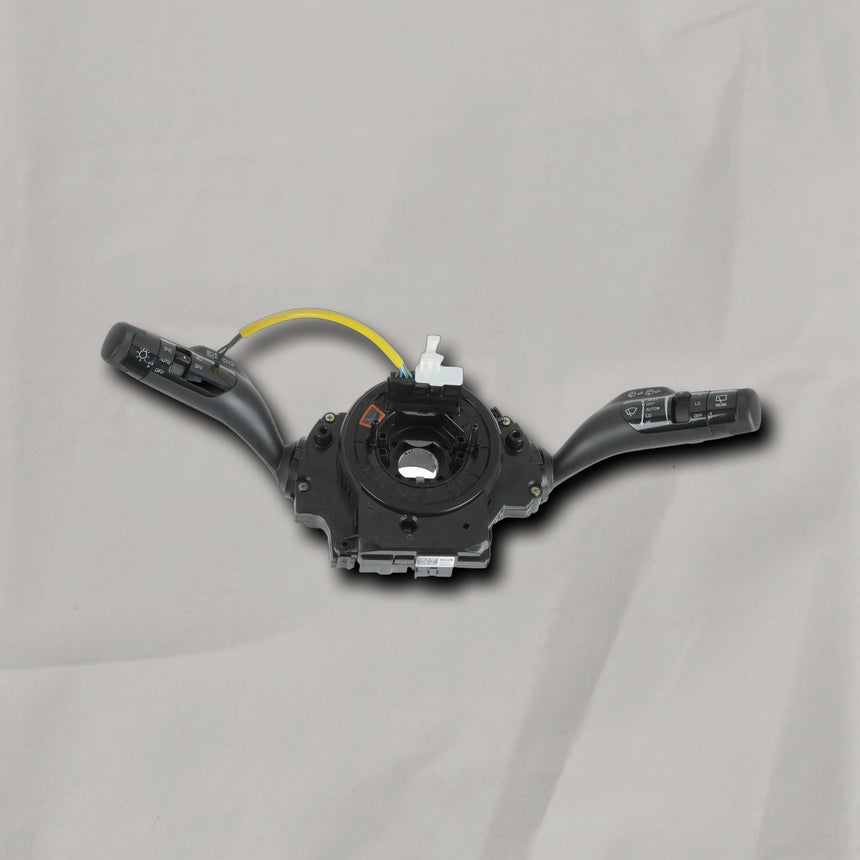 2021-2023 Kia Sorento w/Heated Steering w/Fog w/Rain Sensing Switch OEM