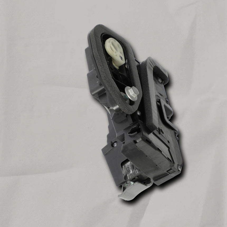 2014-2021 Chevy Tahoe Silverado GMC Yukon Passenger Rear Door Lock Actuator OEM
