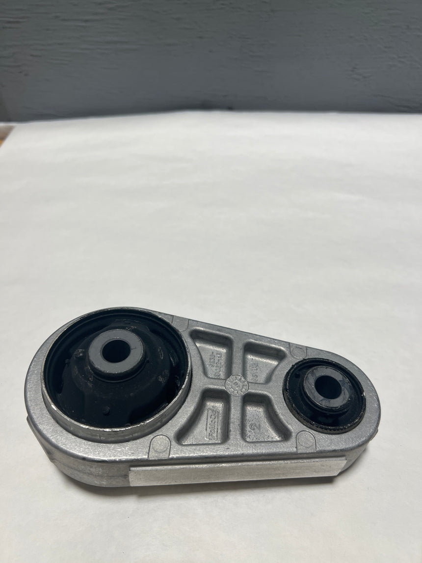 2011-2012 Ford Fusion 2.5 Engine Torque Strut Mount