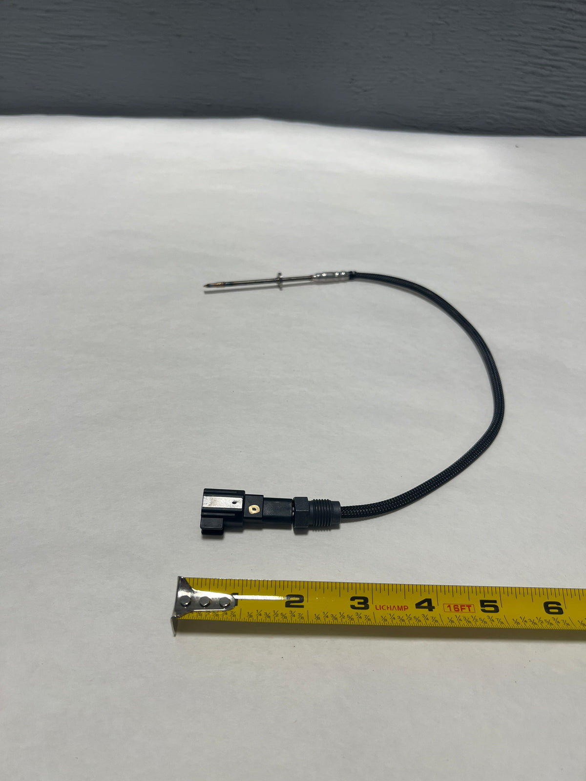 Genuine OEM exhaust temperature sensor for 2017-2022 Ford F-250 F-350 6.7L diesel