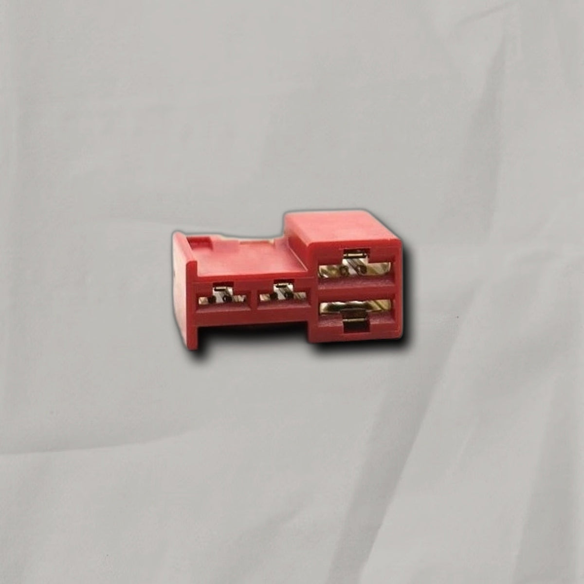 Genuine OEM Nissan fusible link connector assembly