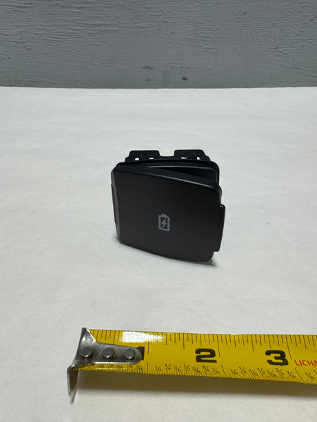 OEM Power Outlet - Conquest Auto Parts