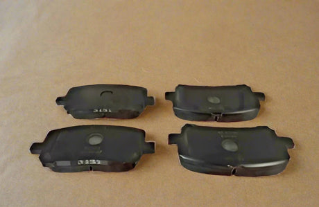04465-AZ218 03-08 Toyota Corolla OEM Front Ceramic Brake Pads