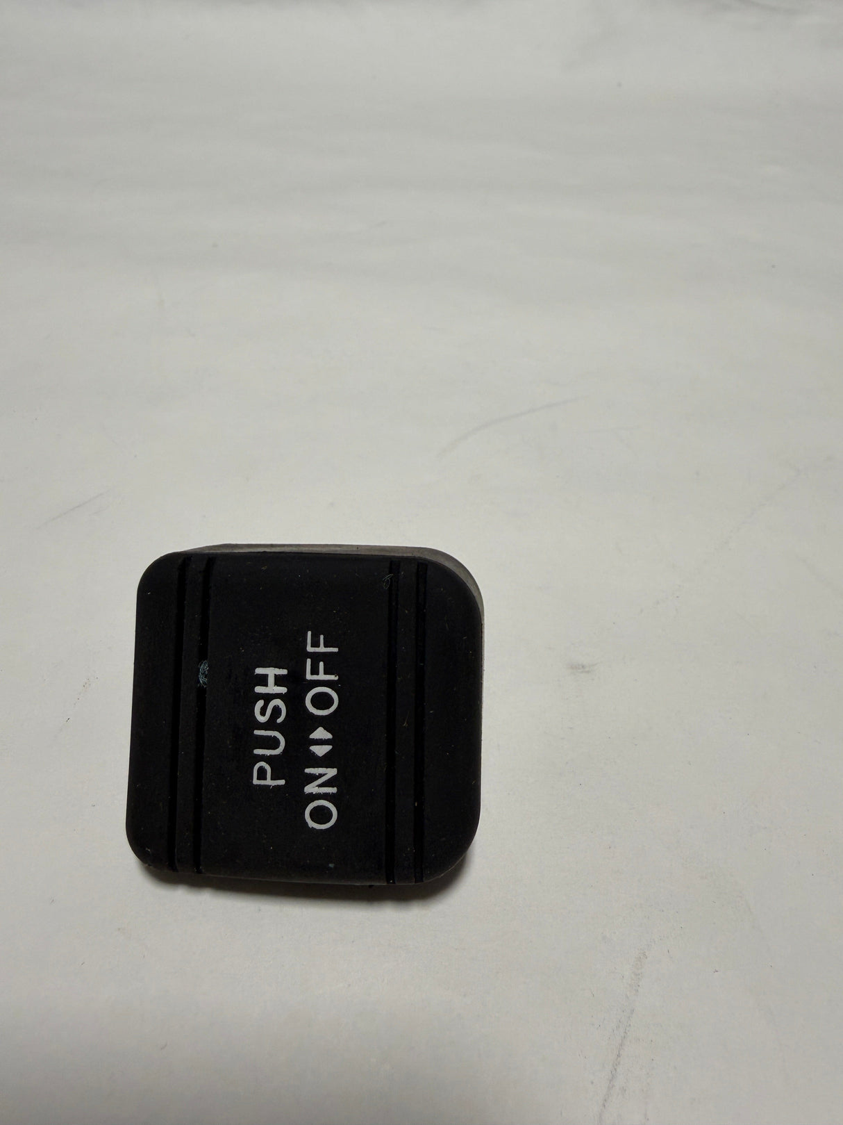 46252-08010 11-20 Toyota Sienna OEM Emergency Brake Pedal Pad Cover