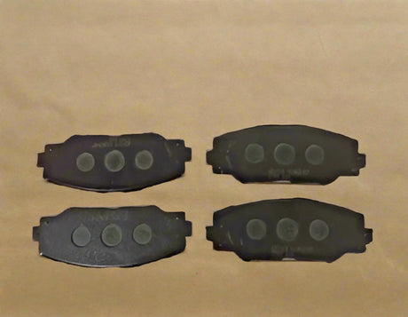 04465-AZ317 13-18 Toyota RAV4 Limited SE XLE OEM Front Ceramic Brake Pads