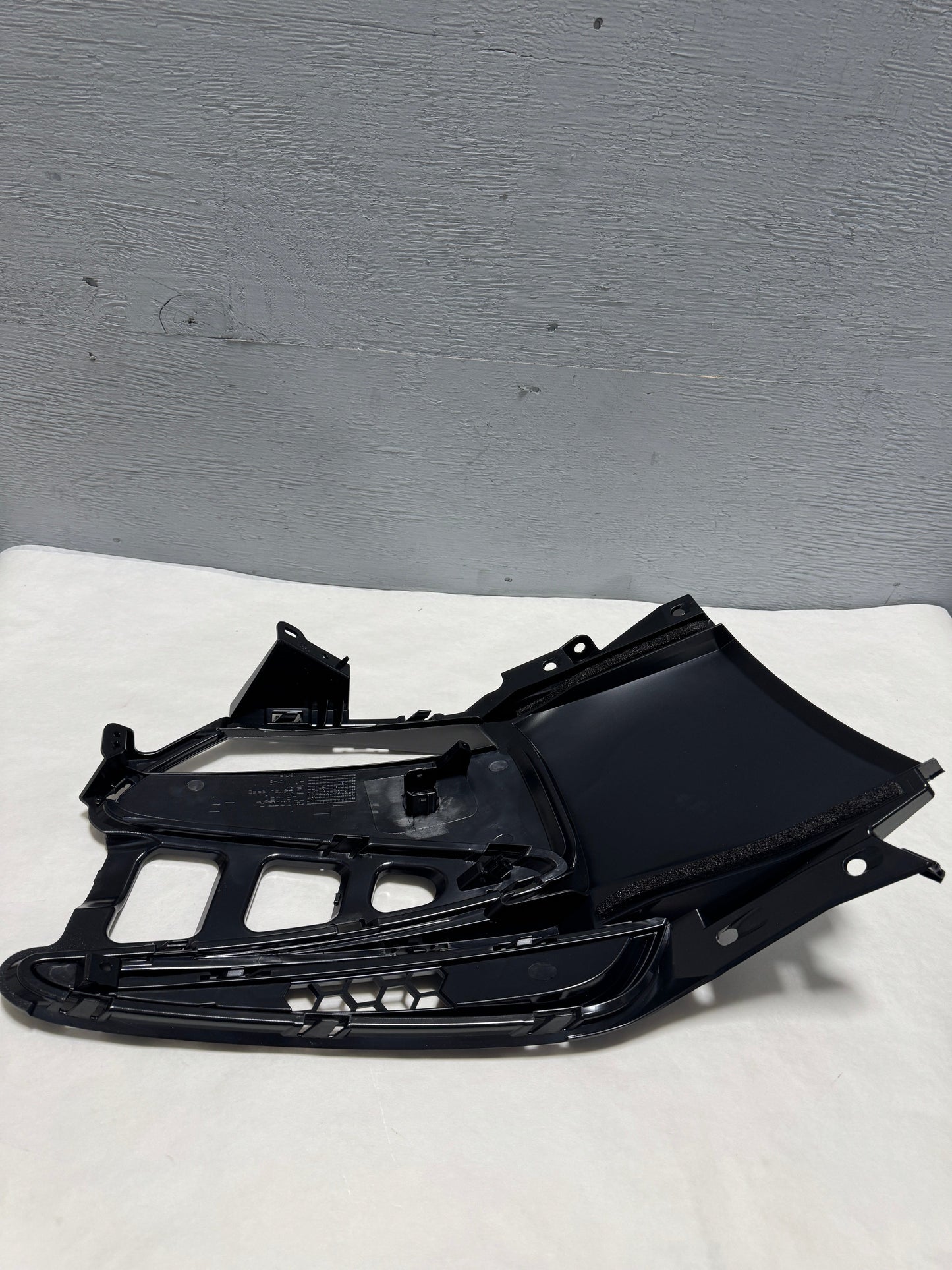 71108-TJB-A50-F17 19-221 RDX Base SH-AWD, or A-spec Driver Side Front Bumper Filler Panel Trim Garnish