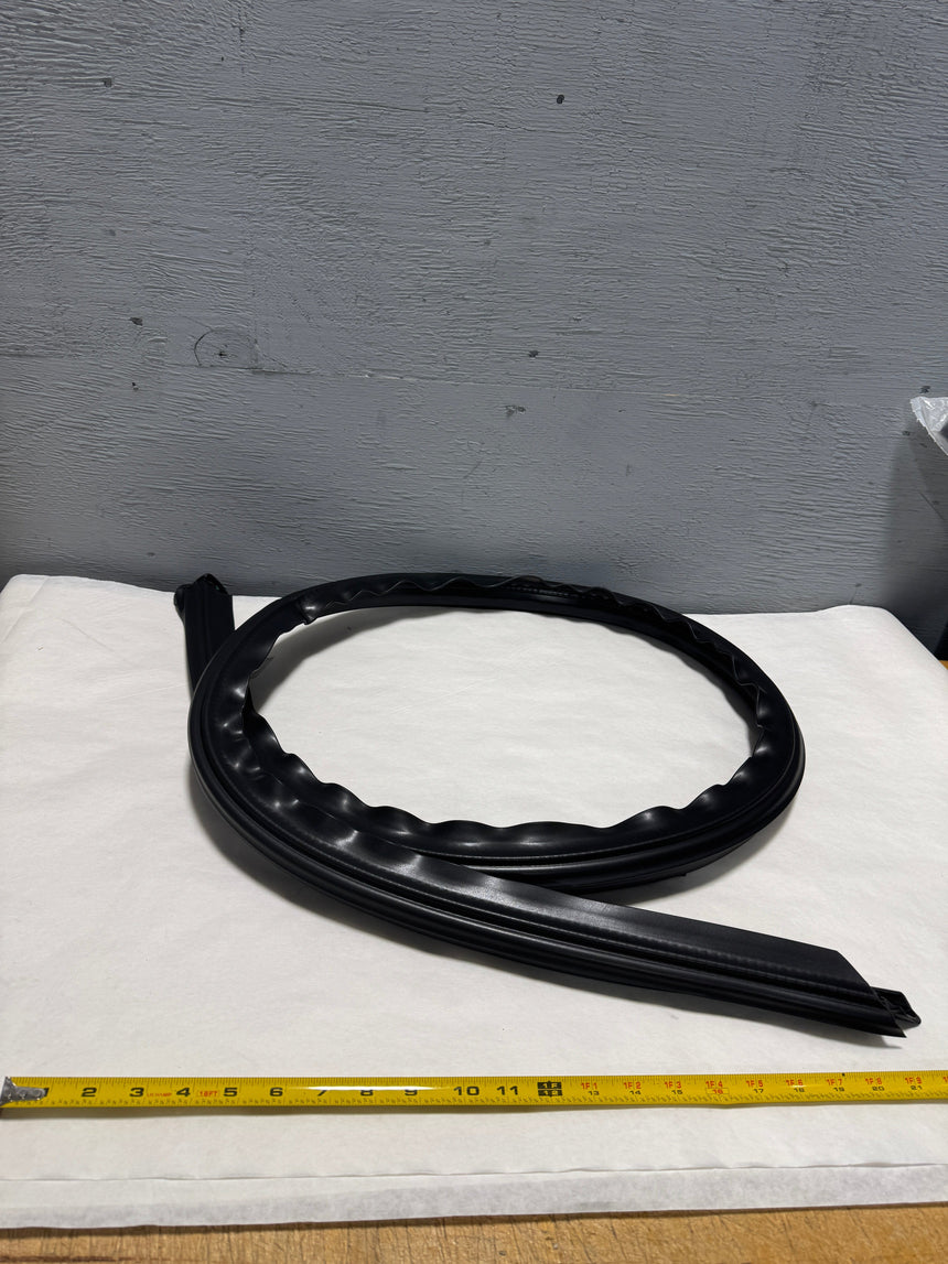 1999-2016 Ford F-250 F-350 Crew Cab Driver Side Upper Roof Weatherstrip OEM