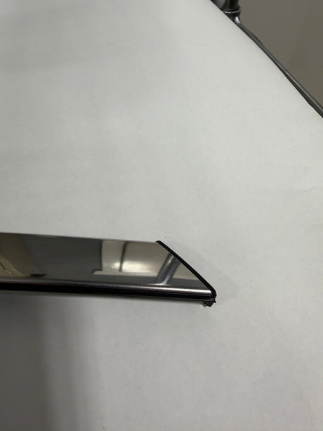 CL0925-61186AN00A-F13 20-25 Subaru Legacy/Outback Pass Side Front Door Sash Molding OEM