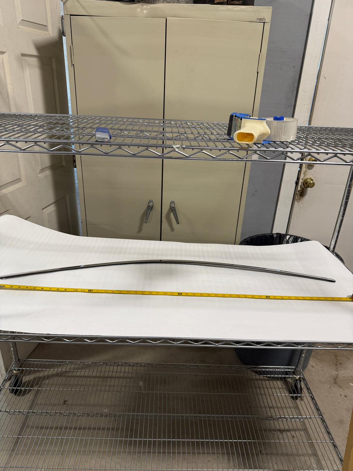 CL0925-61186AN00A-F13 20-25 Subaru Legacy/Outback Pass Side Front Door Sash Molding OEM