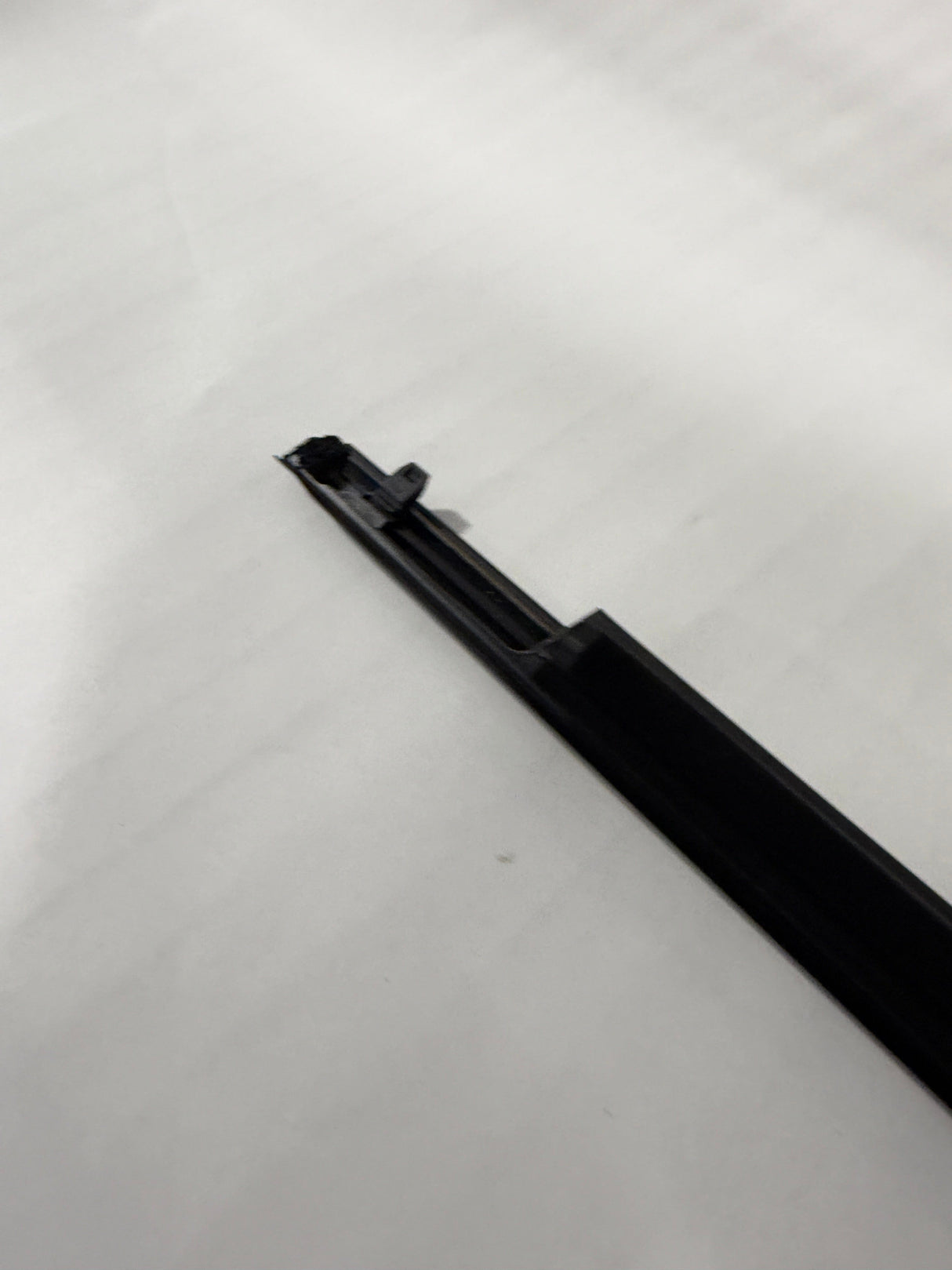 CL0925-61280AN001-F13 20-25 Subaru Legacy/Outback Pass Side Front Outer Door Molding OEM