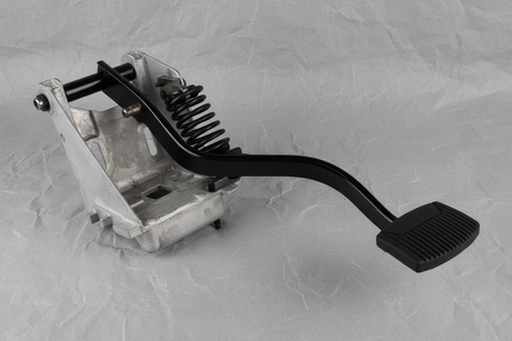 2000-2003 Ford Super Duty Clutch Pedal & Bracket Genuine OEM