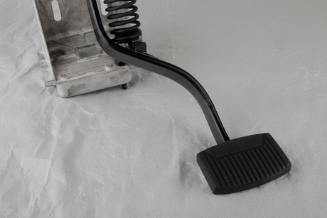 2000-2003 Ford Super Duty Clutch Pedal & Bracket Genuine OEM