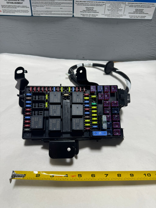 2C7Z-14A068-AA 2002-2003 Ford F-250 F-350 7.3 Diesel Smart Junction Fuse Box Only For Production Date Prior To 11/04/2002