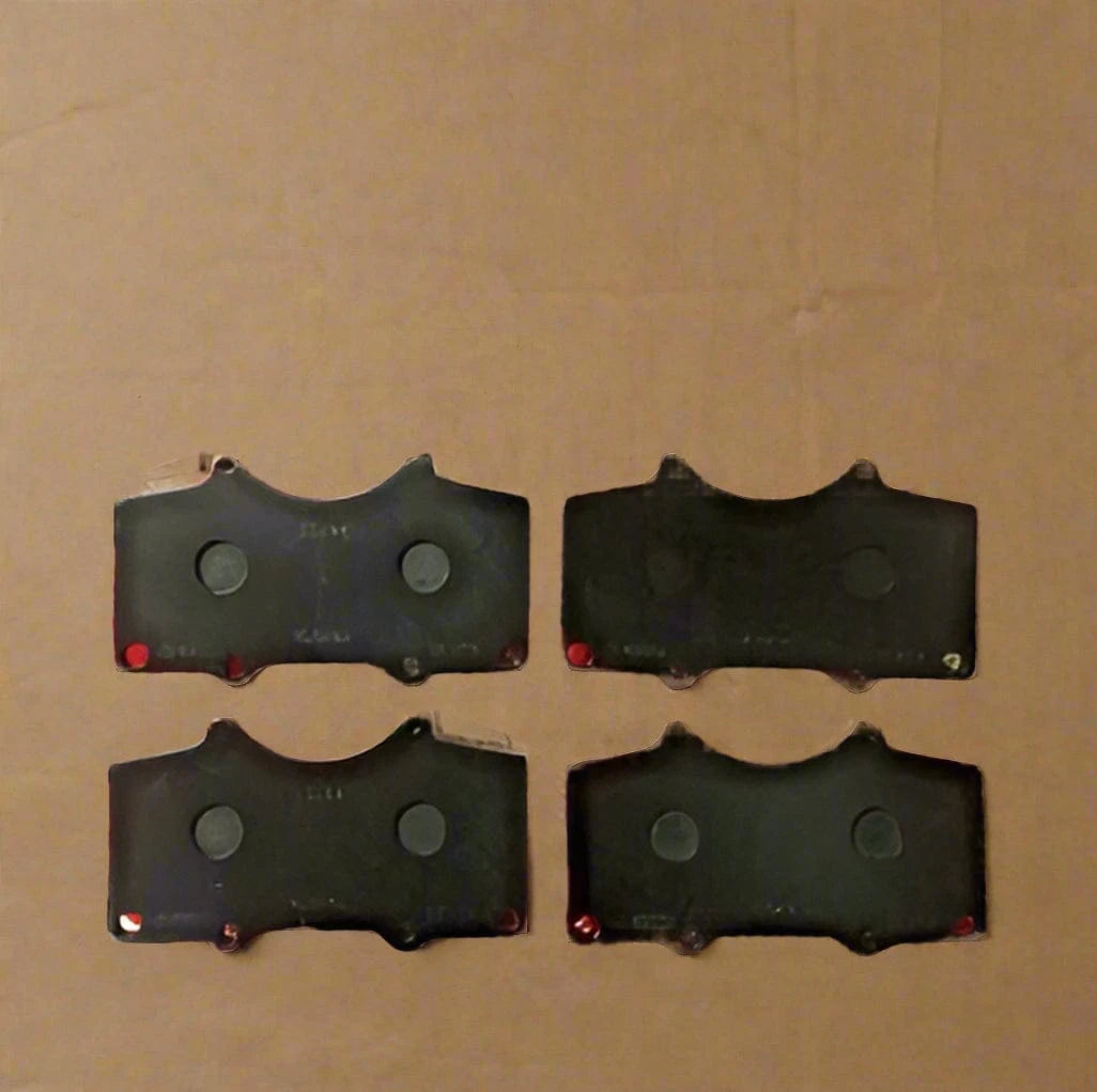 04465-AZ300 2003-2020 TOYOTA 4RUNNER FRONT CERAMIC BRAKE PADS GENUINE OEM NEW 04465-AZ300