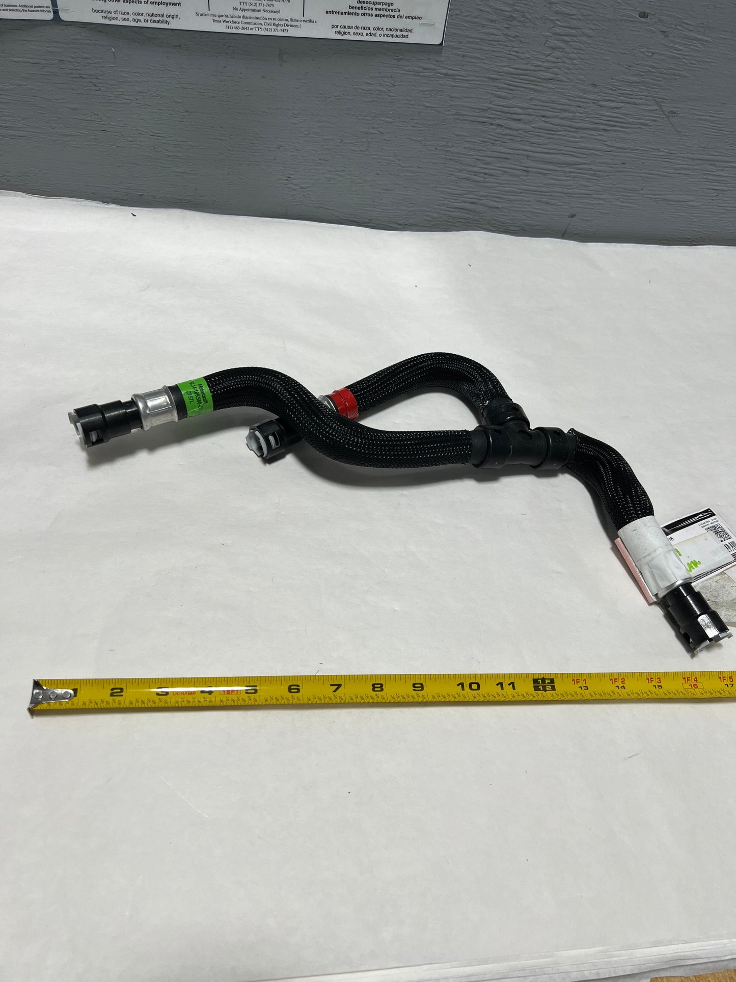 CL-1023-5L1Z-18472-AB-C29 2005-2006 Ford Expedition Hvac Heater Hose With Tee 5L1Z-18472-AB New OEM