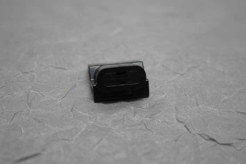 2005-2012 Toyota Avalon (1) Front Windshield Washer Nozzle (1) Genuine OEM