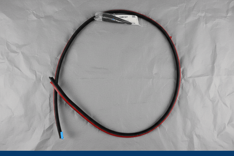 2005-2013 Chevrolet Corvette Hood Side Weatherstrip Seal Driver OEM
