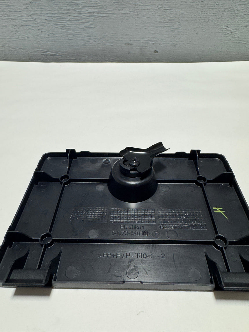 2005-2023 Tacoma 5 Foot Bed W/Power Outlet Passenger Side Storage Box Lid OEM