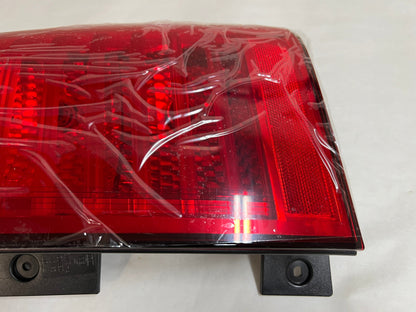 CL-0623-92402-4D020-K3 2006-2009 Kia Sedona New OEM Passenger Side Tail Light 92402-4D020